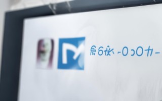 格栏仕空调客服电话是多少？