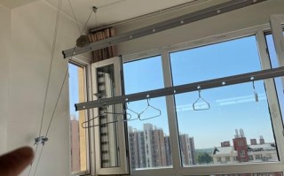晾衣架卡住升降不动怎么办？