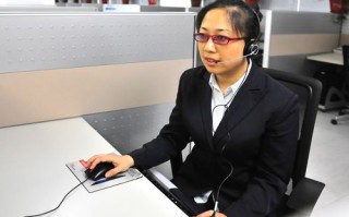 方多电器客服电话是多少？