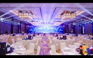 租舞台灯光一套多少钱