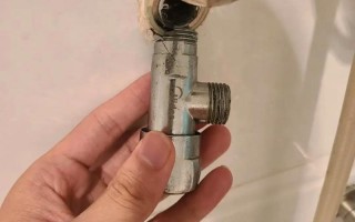 水管阀门一半丝坏怎么办