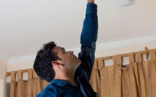 吊扇太高怎么清洁