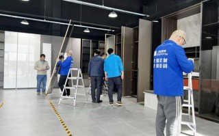 线上如何快速联系到万师傅？