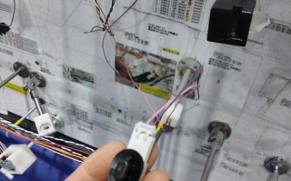 电话总线断了该找谁维修？