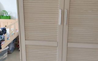 柜门移位怎么修