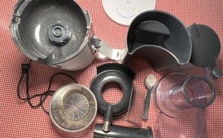 飞利浦榨汁机HR1853怎么用