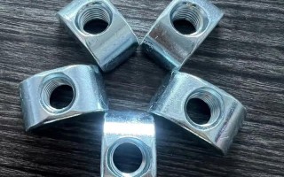 台球桌用什么螺丝固定？