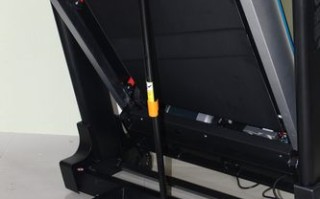 易跑跑步机维修电话是多少？