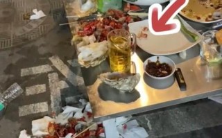 餐桌晃怎么办？