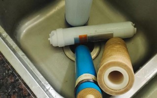 纯水机滤芯拧不动怎么弄