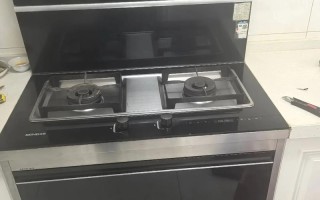 森歌集成灶服务电话是多少？