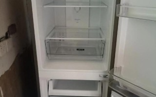 奥克玛冰箱报修电话是多少？