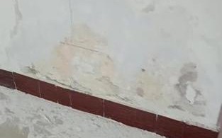 墙顶纸泡水了，怎么处理才能恢复如初？