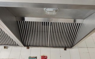油烟机白钢罩怎么清洗最有效？