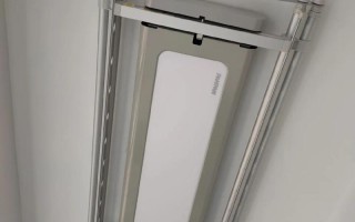 晾衣架旁装什么灯不挡衣又亮堂？