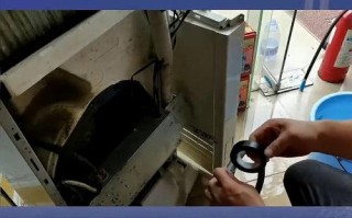 伊莱克斯服务电话是多少？