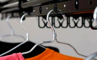 升降衣架怎么搞另一边