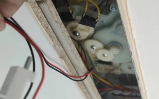 凉衣架带电怎么办