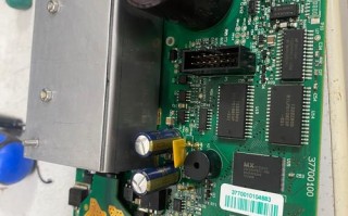 主板维修师傅一般收费多少？