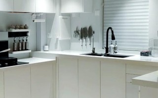 橱柜灯到底装在哪儿最合适？