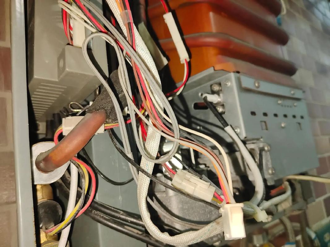 万家乐燃气热水器Ad什么故障-第1张图片-索能光电网