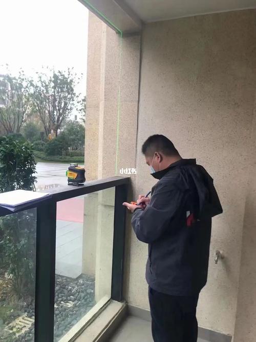 测量师傅一个月多少钱-第3张图片-索能光电网