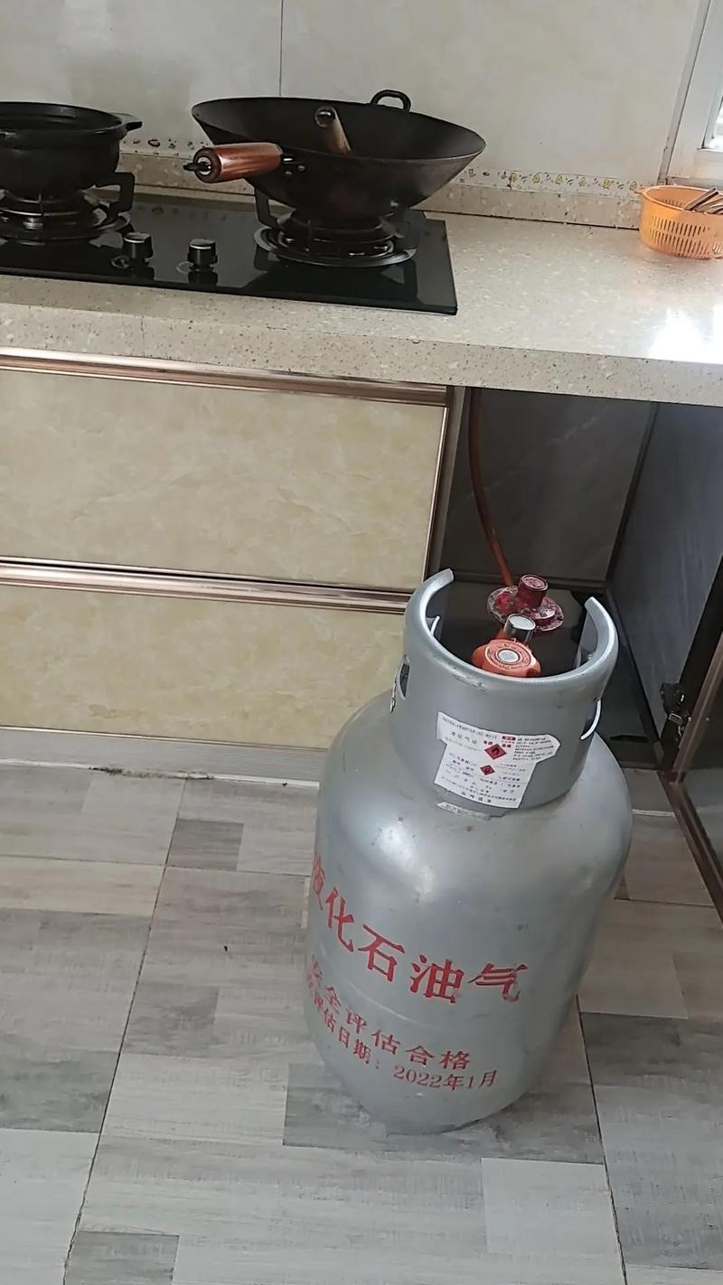 一罐煤气罐能赚多少钱-第3张图片-索能光电网