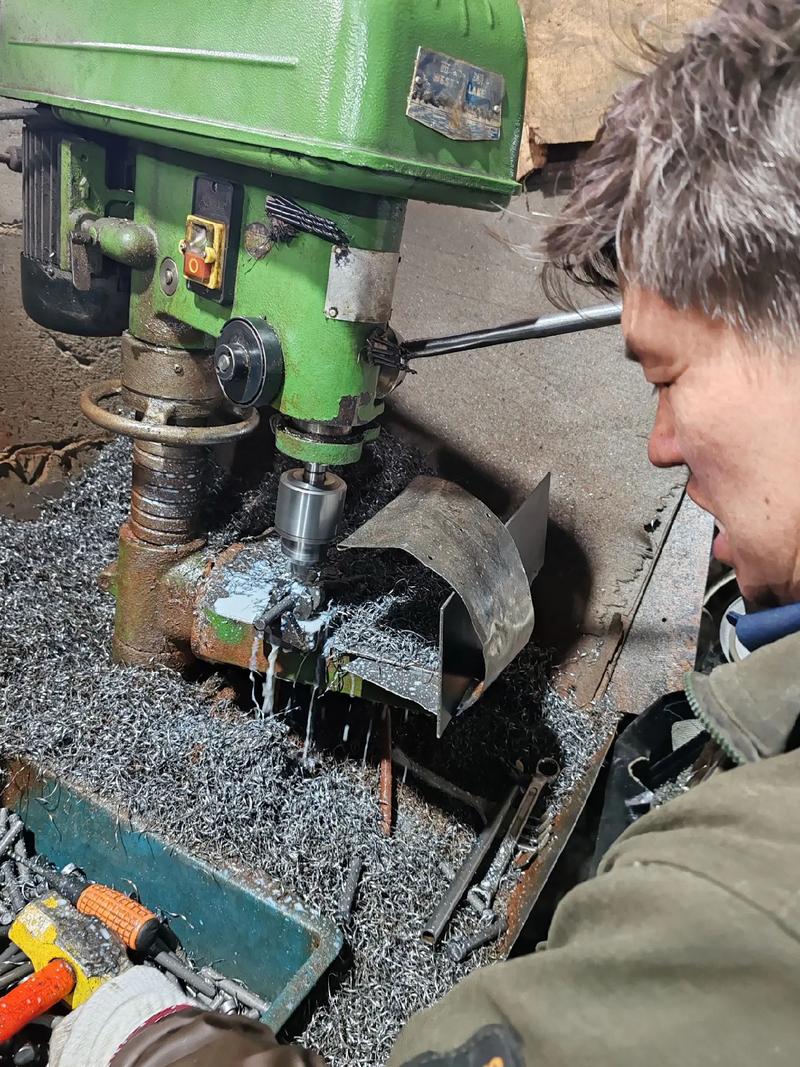 五金挂件厂是干什么的-第3张图片-索能光电网 五金挂件厂是干什么的-第3张图片-索能光电网