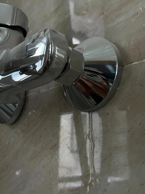 花洒混水阀修一下多少钱-第1张图片-索能光电网