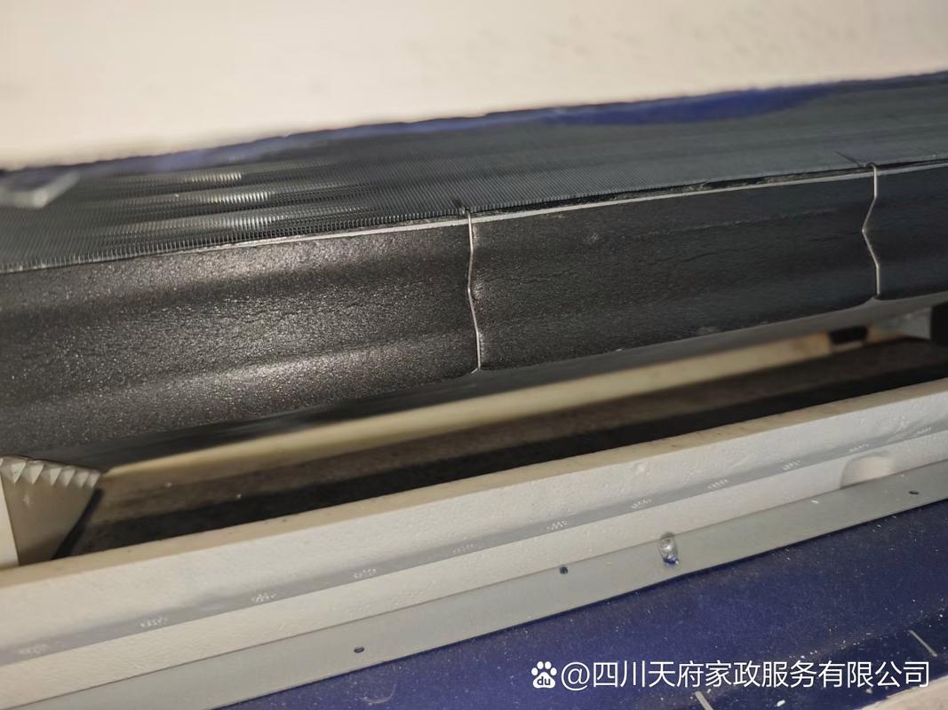 空调水槽一般在什么地方-第2张图片-索能光电网