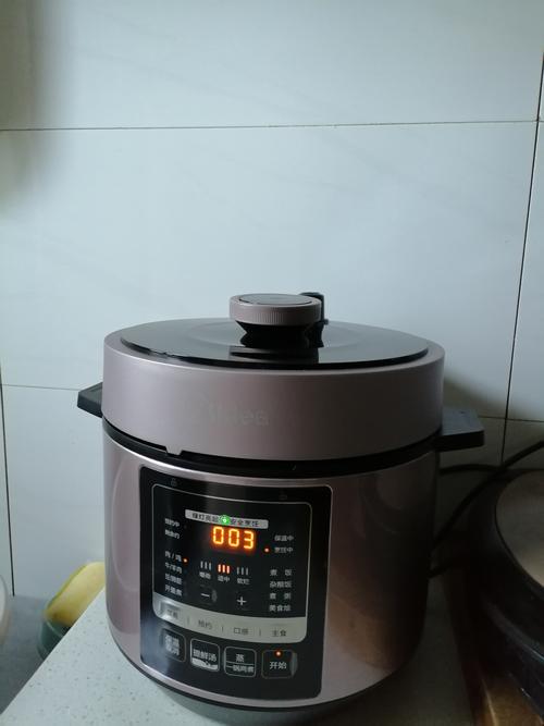 美的电饭煲显示c4是什么原因-第3张图片-索能光电网