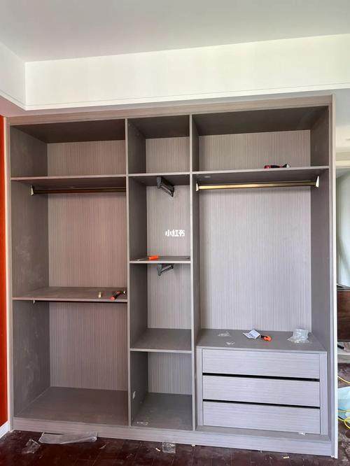 定制衣柜一个人怎么安装-第3张图片-索能光电网