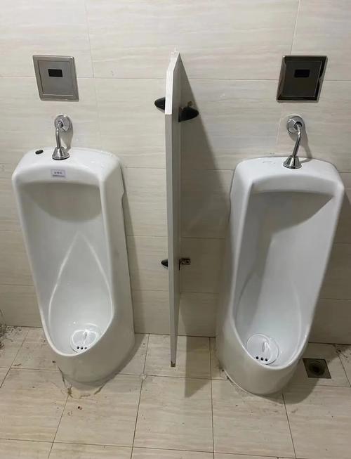 挂墙式小便斗堵了怎么办-第3张图片-索能光电网