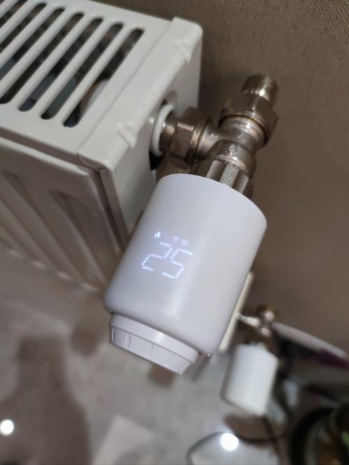 暖气片温控器是什么原因-第3张图片-索能光电网