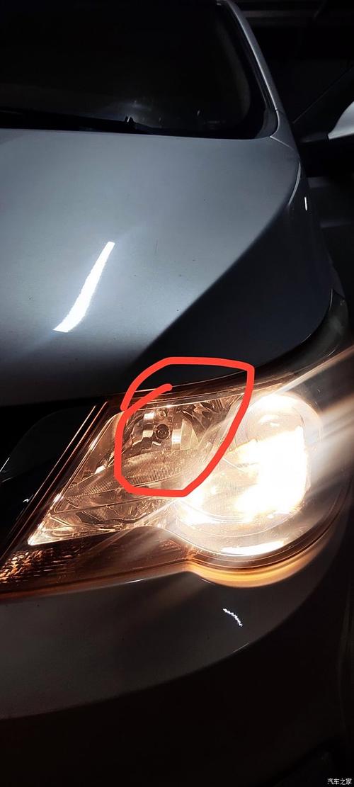 车大灯为什么时亮时不亮-第2张图片-索能光电网