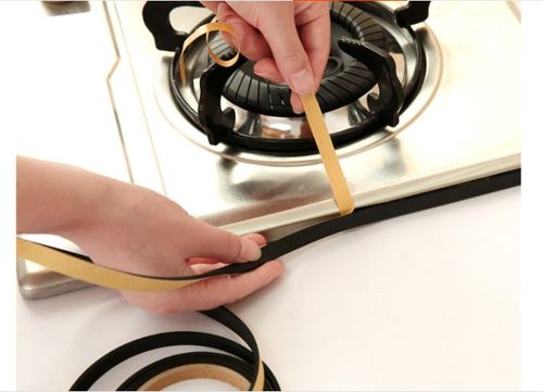 燃气灶上粘了胶怎么办-第3张图片-索能光电网