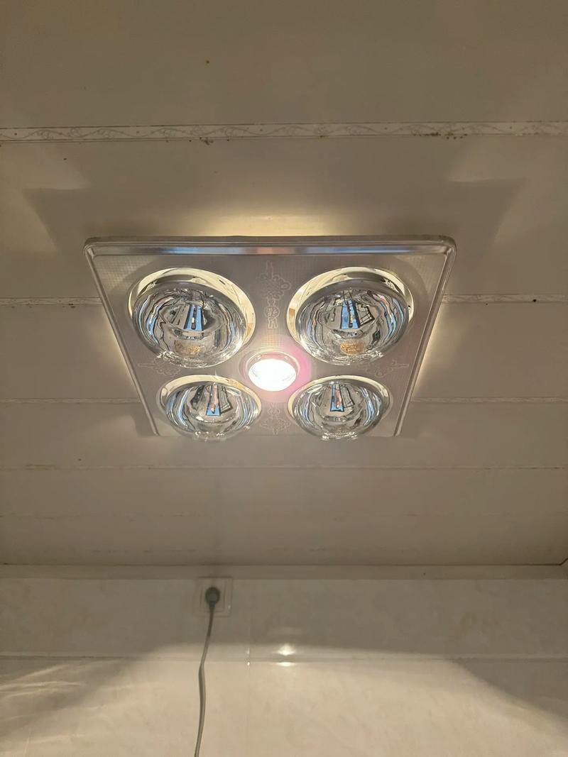 浴霸换灯需要多少钱一个-第1张图片-索能光电网