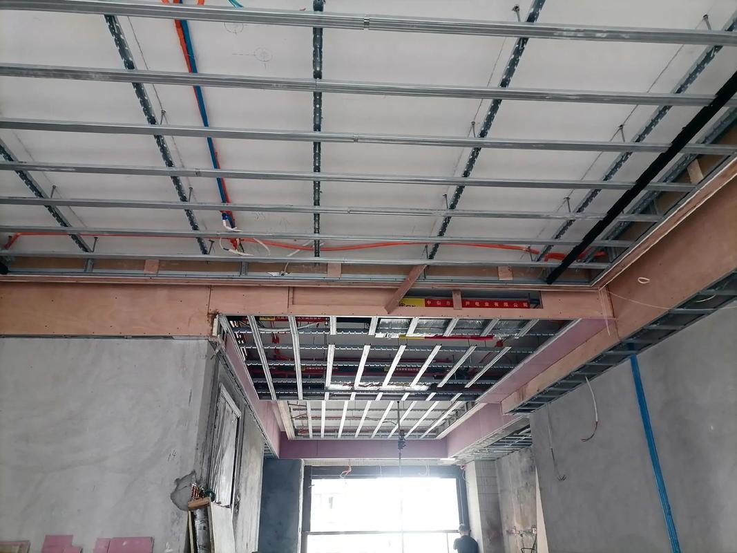 湖南龙山吊顶多少钱一平-第2张图片-索能光电网