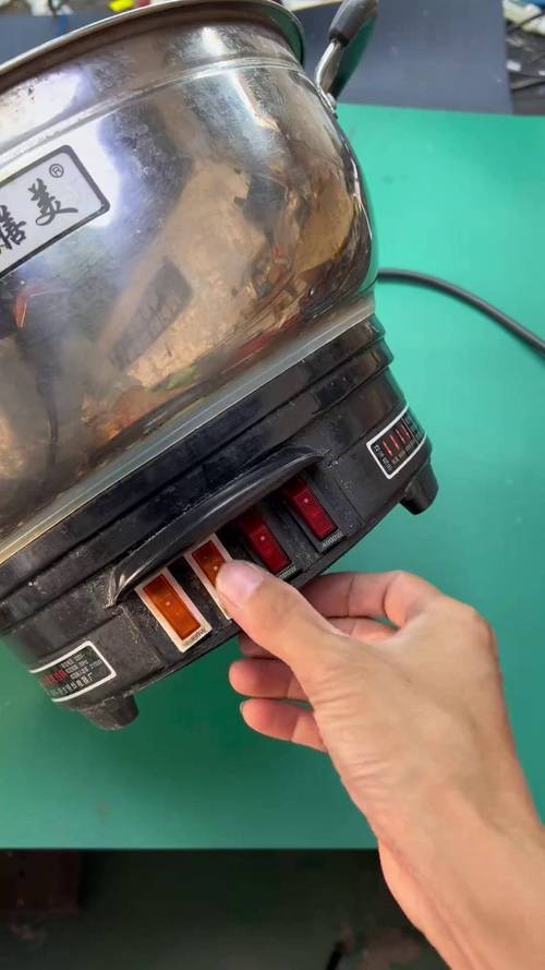 电热锅加热不了修多少钱-第3张图片-索能光电网