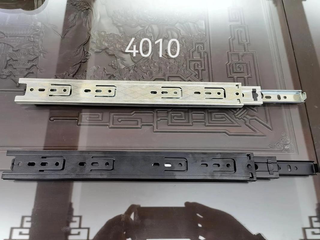 床头柜一般用什么滑轨-第1张图片-索能光电网