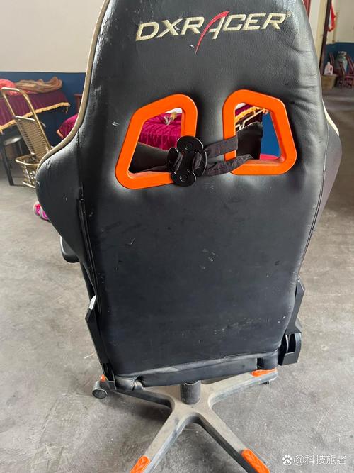 电竞椅万向轮怎么清洁-第3张图片-索能光电网