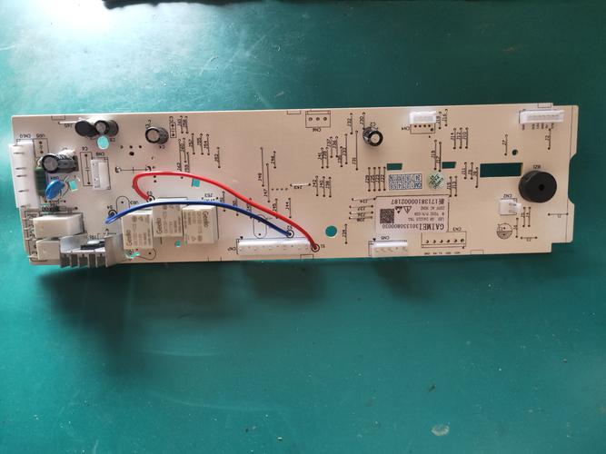 洗衣机主板是什么样子的-第3张图片-索能光电网