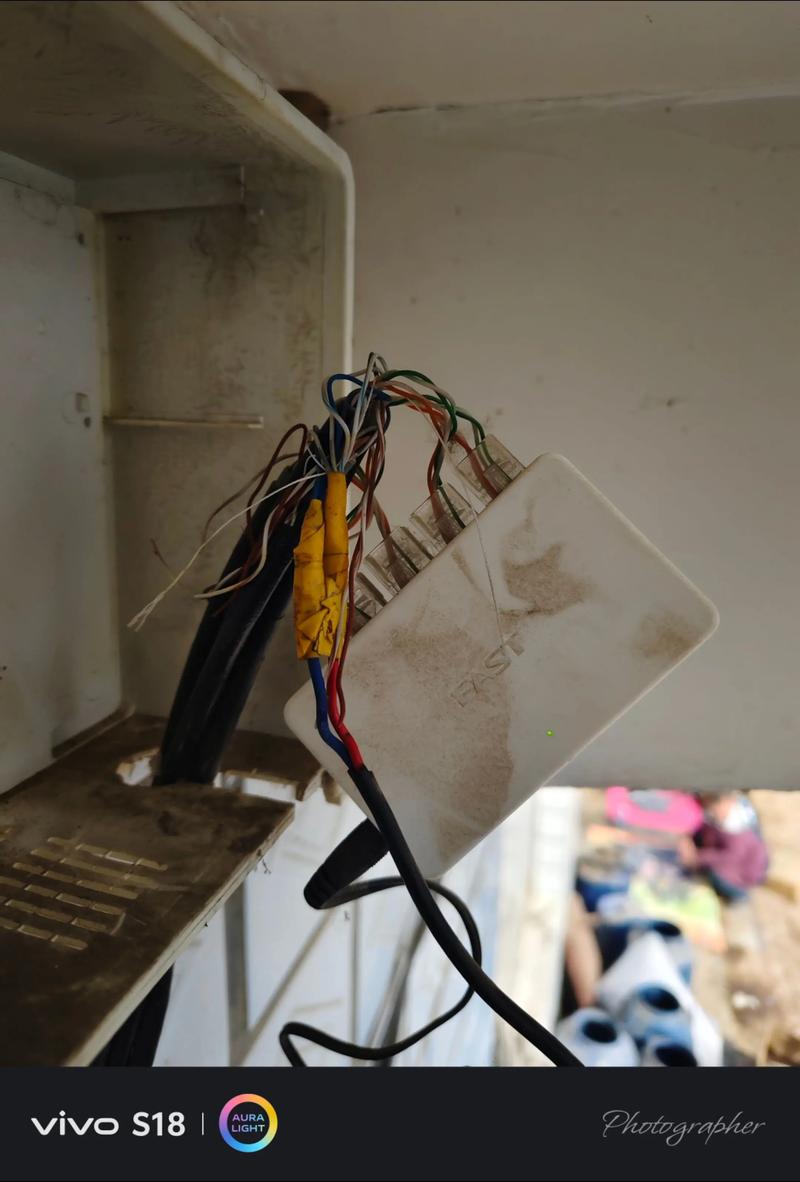 师傅安装机顶盒多少钱-第1张图片-索能光电网