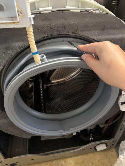 门的密封圈掉了用什么粘-第2张图片-索能光电网