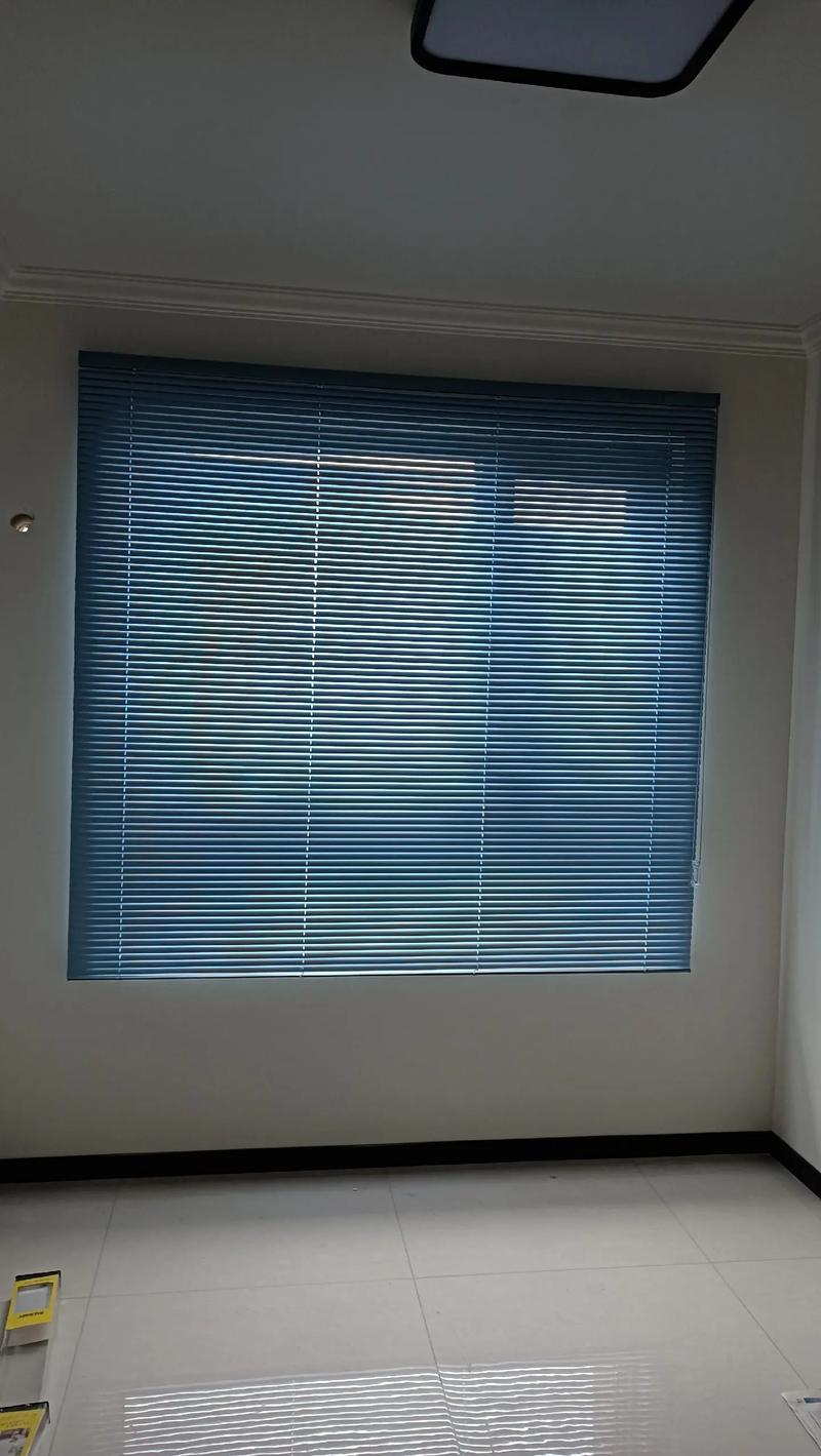 百叶窗窗帘坏了怎么修复-第3张图片-索能光电网 百叶窗窗帘坏了怎么修复-第3张图片-索能光电网