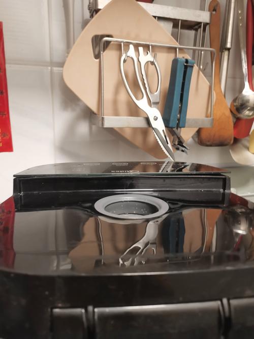 面板会翘用什么胶粘的好-第1张图片-索能光电网 面板会翘用什么胶粘的好-第1张图片-索能光电网