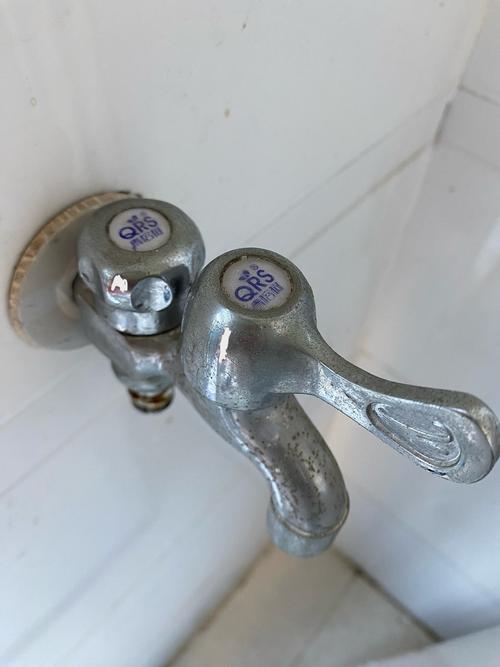 水龙头分叉是什么原因-第2张图片-索能光电网 水龙头分叉是什么原因-第2张图片-索能光电网