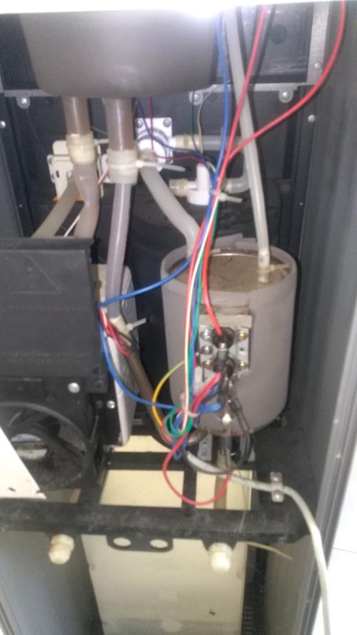 饮水机出水口怎么拆图解-第3张图片-索能光电网 饮水机出水口怎么拆图解-第3张图片-索能光电网