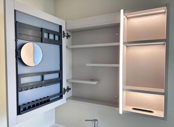 触屏浴室柜灯线怎么预留-第3张图片-索能光电网