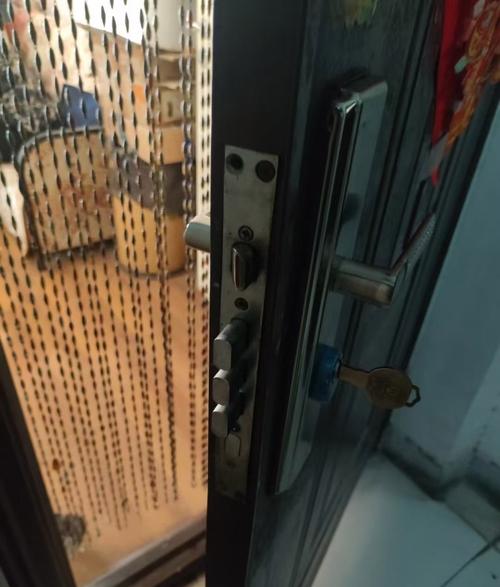 怀化换防盗门锁芯多少钱-第2张图片-索能光电网